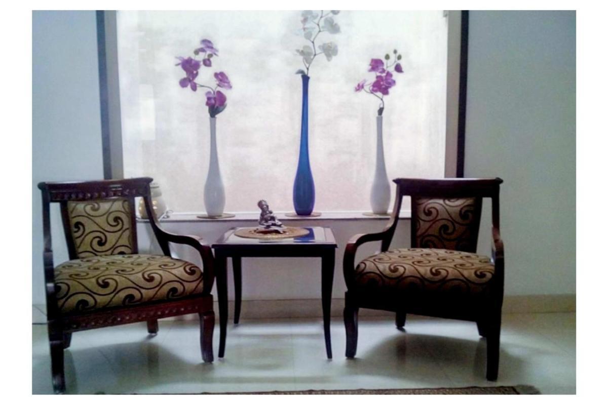 Indiyaah Inn Gurgaon Exterior foto